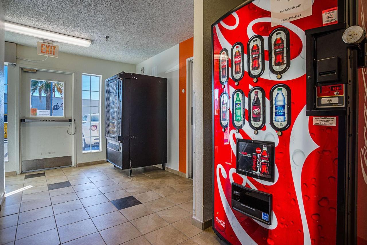 Motel 6 Tucson, Az - North Cortaro Екстер'єр фото